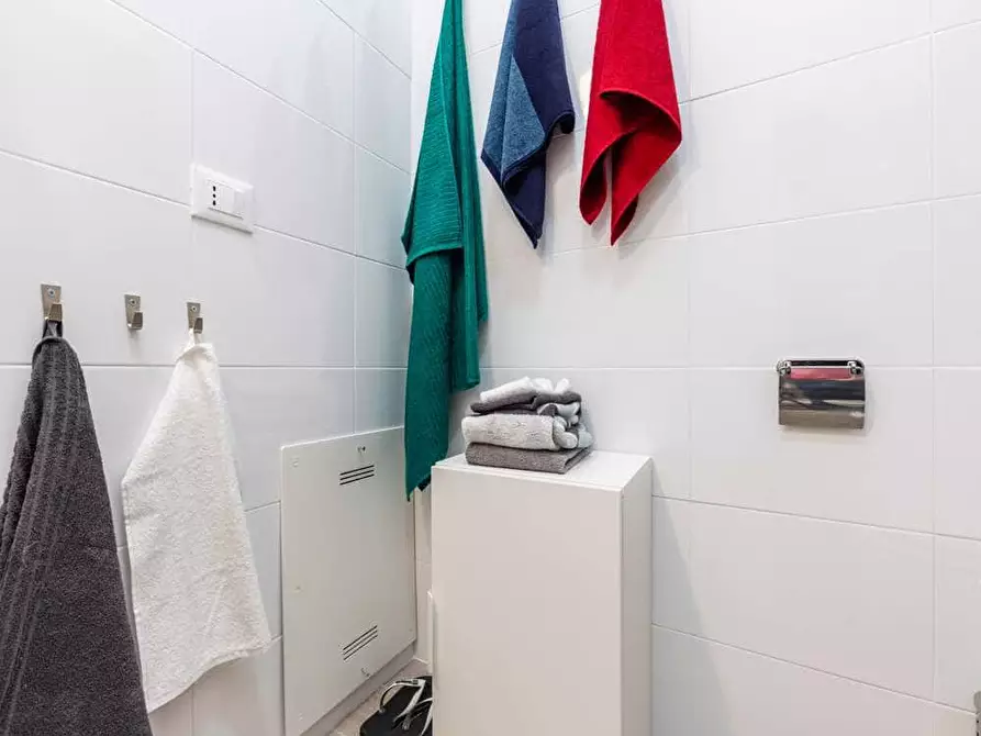 Immagine 19 di Camera in affitto  in Via Natale Battaglia27 a Milano