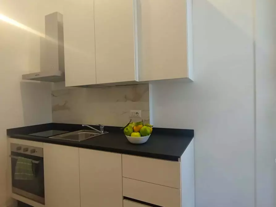 Immagine 5 di Appartamento in affitto  in Viale Giovanni Suzzani a Milano