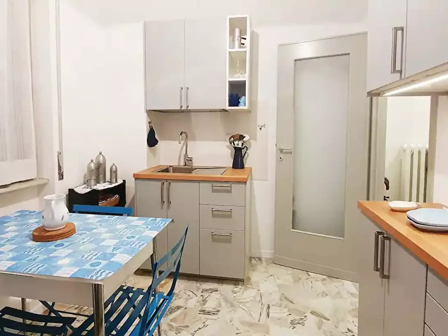 Immagine 6 di Appartamento in affitto  in Via Bartolomeo Maggiocco9 a Rapallo