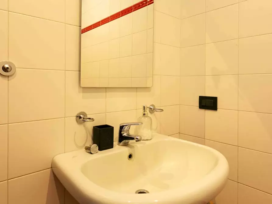 Immagine 19 di Camera in affitto  in Viale Liguria51 a Milano