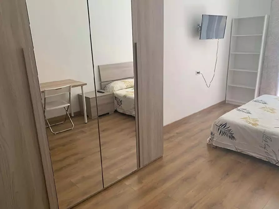 Immagine 3 di Camera in affitto  in Via Bixio41 a Roma