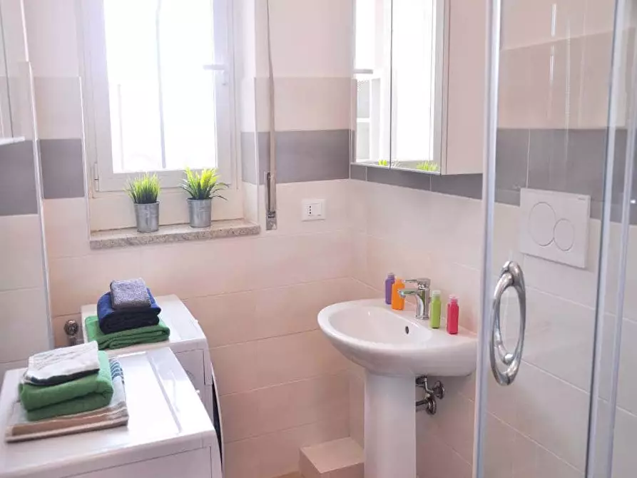 Immagine 17 di Camera in affitto  in Viale Molise65 a Milano