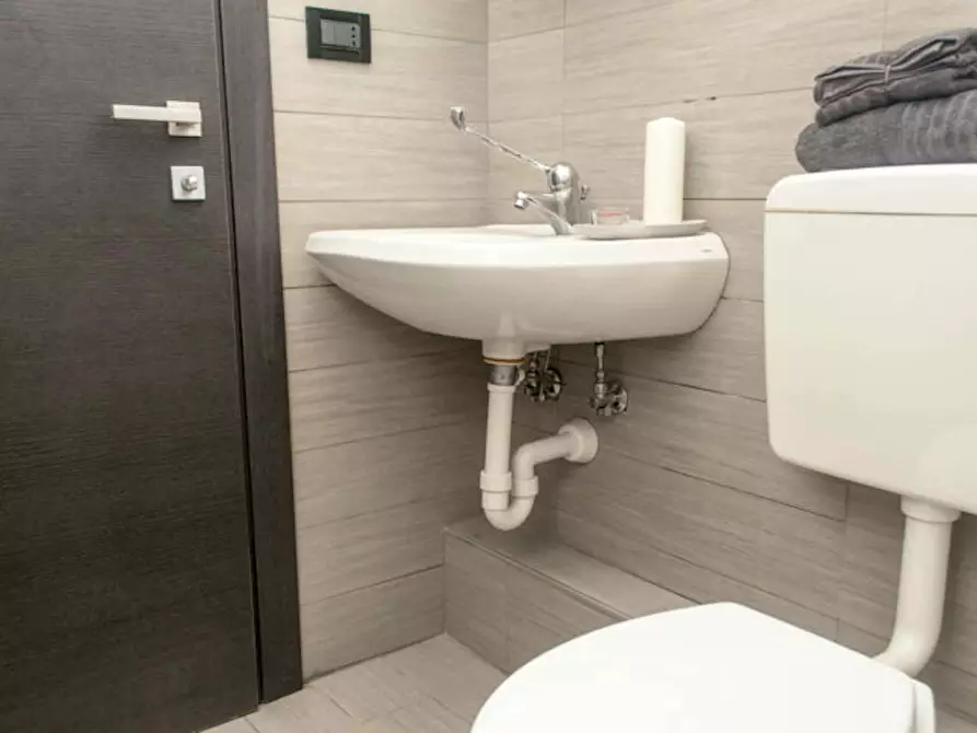 Immagine 22 di Camera in affitto  in Via Romolo Gessi17 a Torino