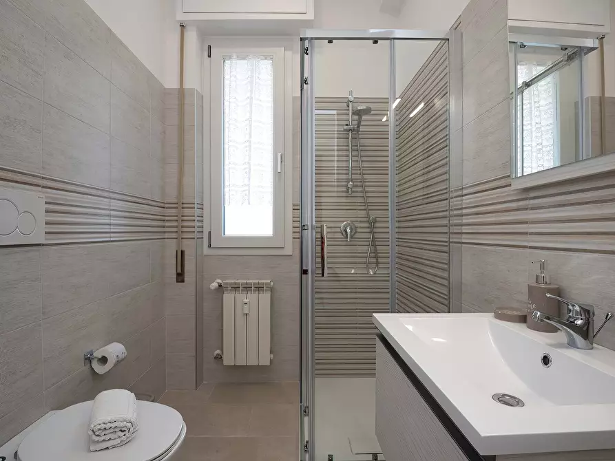 Immagine 19 di Appartamento in affitto  in Via Papiniano22 a Roma