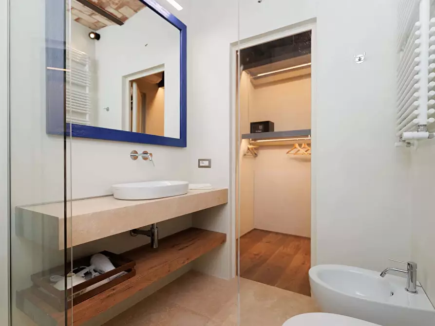 Immagine 52 di Appartamento in affitto  in Via San Sebastiano a Cortona