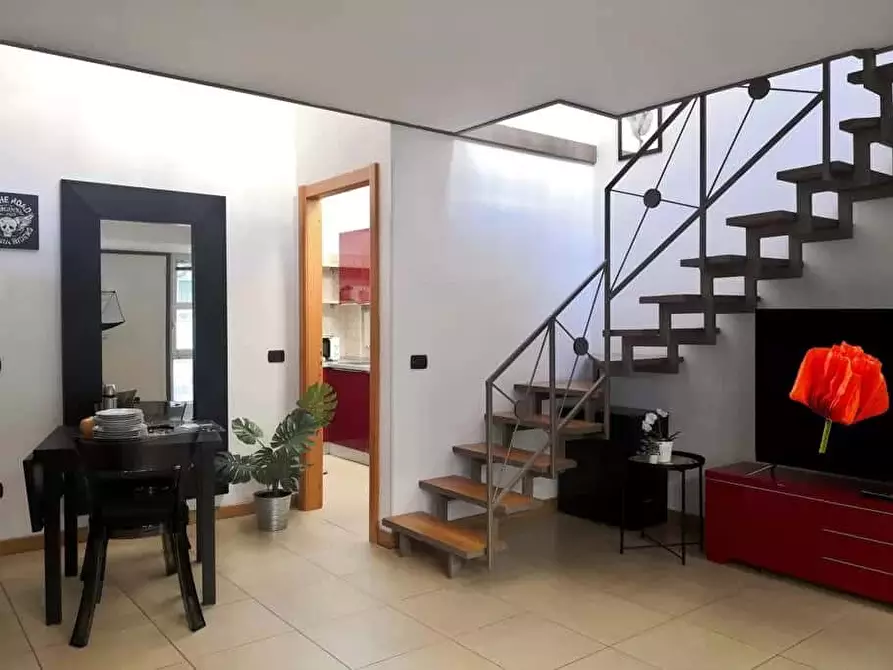 Immagine 13 di Appartamento in affitto  in Via San Benigno5 a Milano