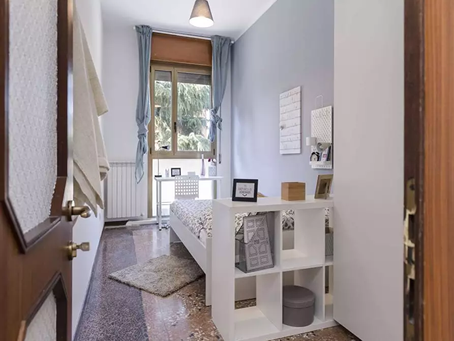 Immagine 2 di Camera in affitto  in Viale Giovanni Vicini20 a Bologna