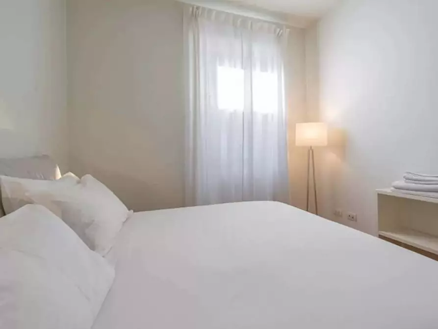 Immagine 9 di Appartamento in affitto  in Via Federico Confalonieri a Milano