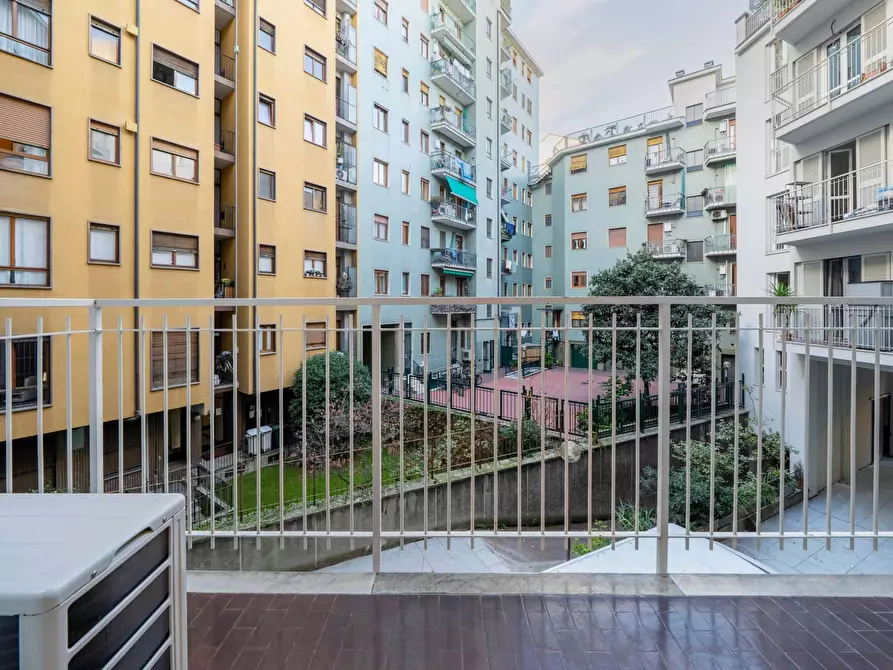Immagine 42 di Appartamento in affitto  in Via Giovanni da Milano7 a Milano