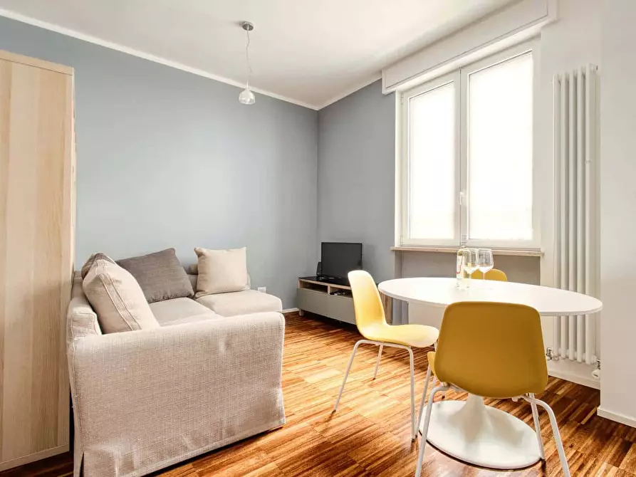 Immagine 3 di Appartamento in affitto  in Via Piero della Francesca51 a Milano