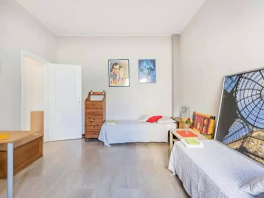 Immagine 20 di Camera in affitto  in Viale Famagosta30 a Milano