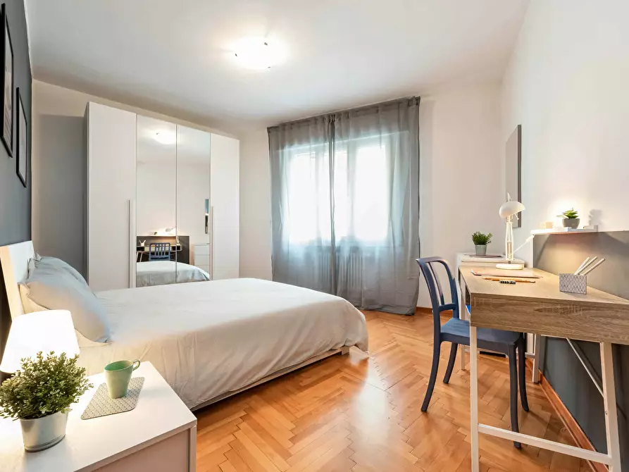 Immagine 16 di Camera in affitto  in Via Curzola3 a Padova