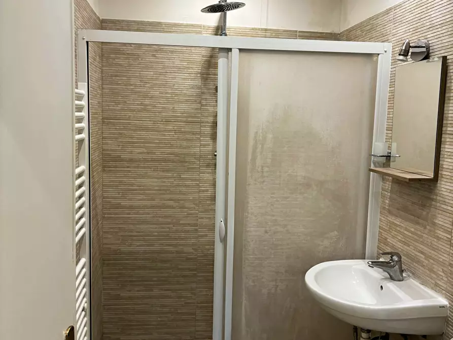 Immagine 16 di Camera in affitto  in Via Angelo de Gasperis2 a Milano