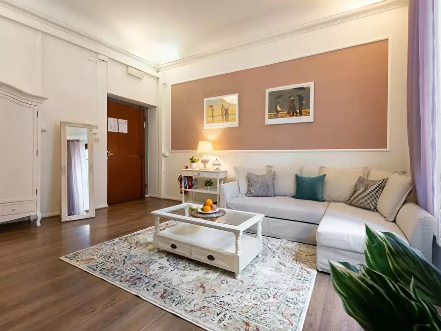 Immagine 27 di Appartamento in affitto  in Via degli Speziali a Firenze