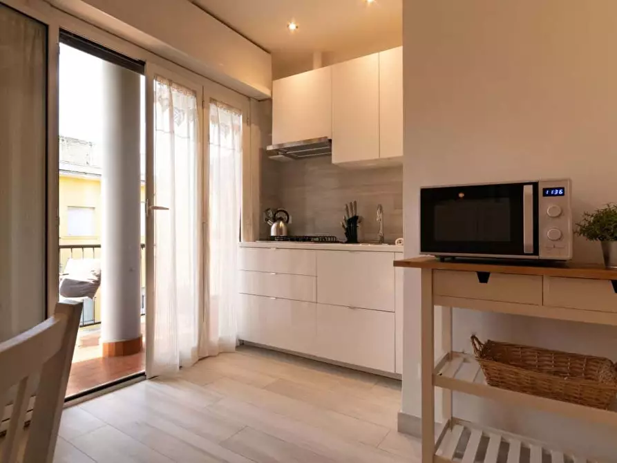 Immagine 6 di Appartamento in affitto  in Via Tuscolana695 a Roma