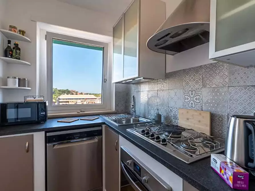 Immagine 18 di Appartamento in affitto  in Via Aurelia294 a Roma
