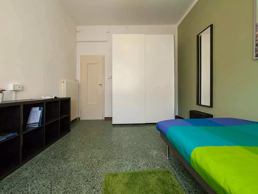 Immagine 13 di Camera in affitto  in Via della Salute19 a Bologna