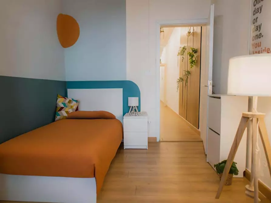 Immagine 2 di Camera in affitto  in Via Gian Domenico Romagnosi26 a Trento