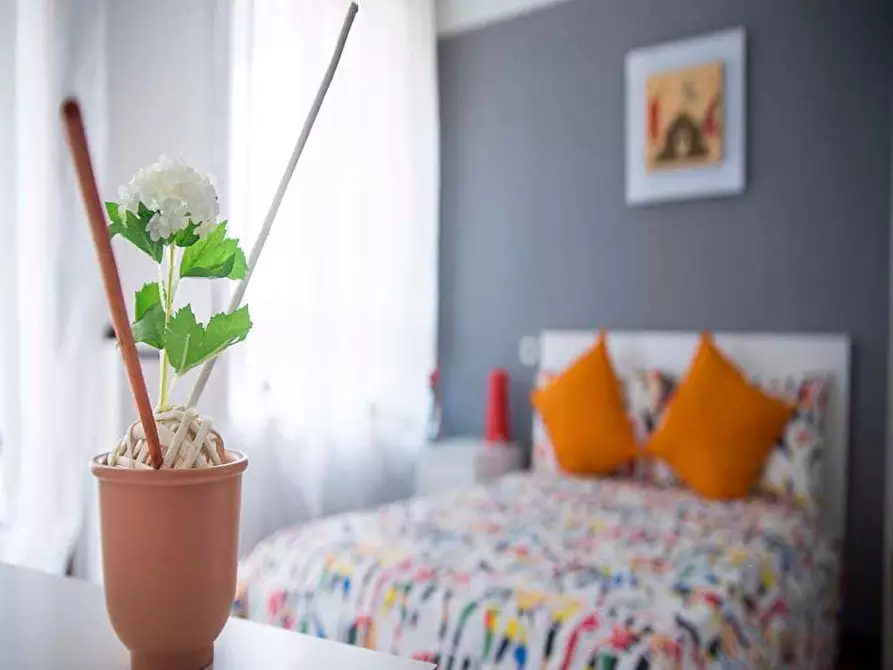 Immagine 6 di Camera in affitto  in Viale Ca' Granda2 a Milano