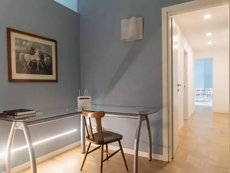 Immagine 1 di Appartamento in affitto  in Via Carlo de Cristoforis5 a Milano
