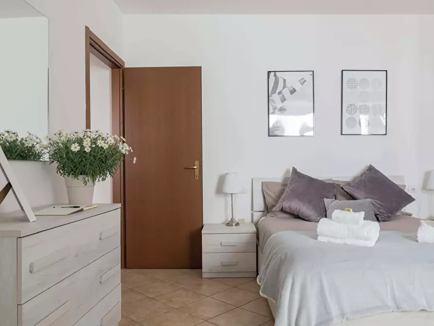 Immagine 9 di Appartamento in affitto  in Via Milano229 a Como