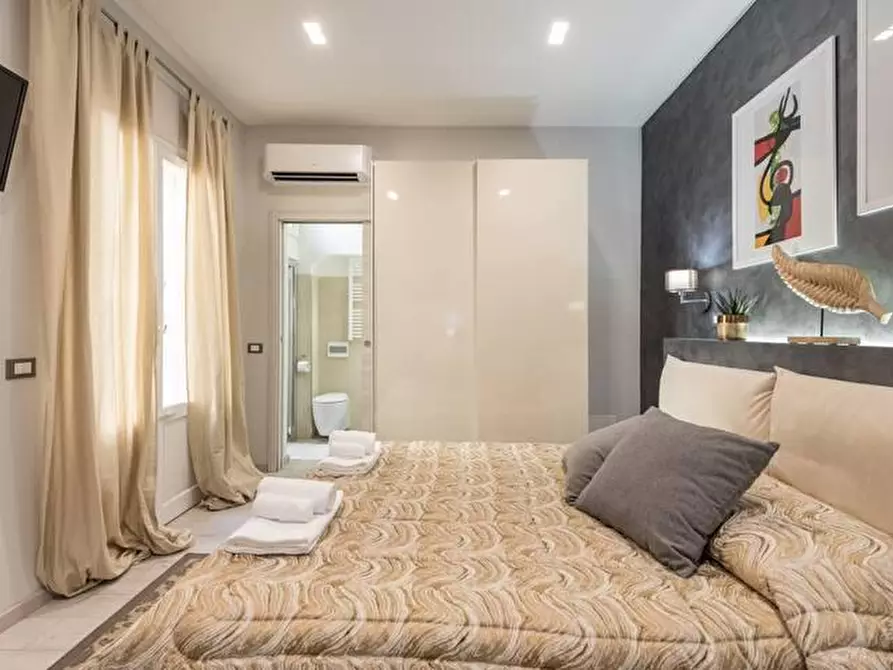 Immagine 5 di Camera in affitto  in Via Ricasoli59 a Firenze