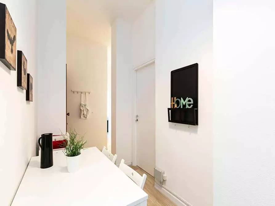 Immagine 3 di Camera in affitto  in Viale Beatrice D'Este4 a Milano