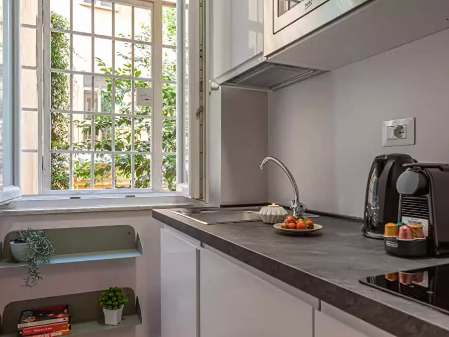 Immagine 35 di Appartamento in affitto  in Via Beata Maria de Mattias2 a Roma