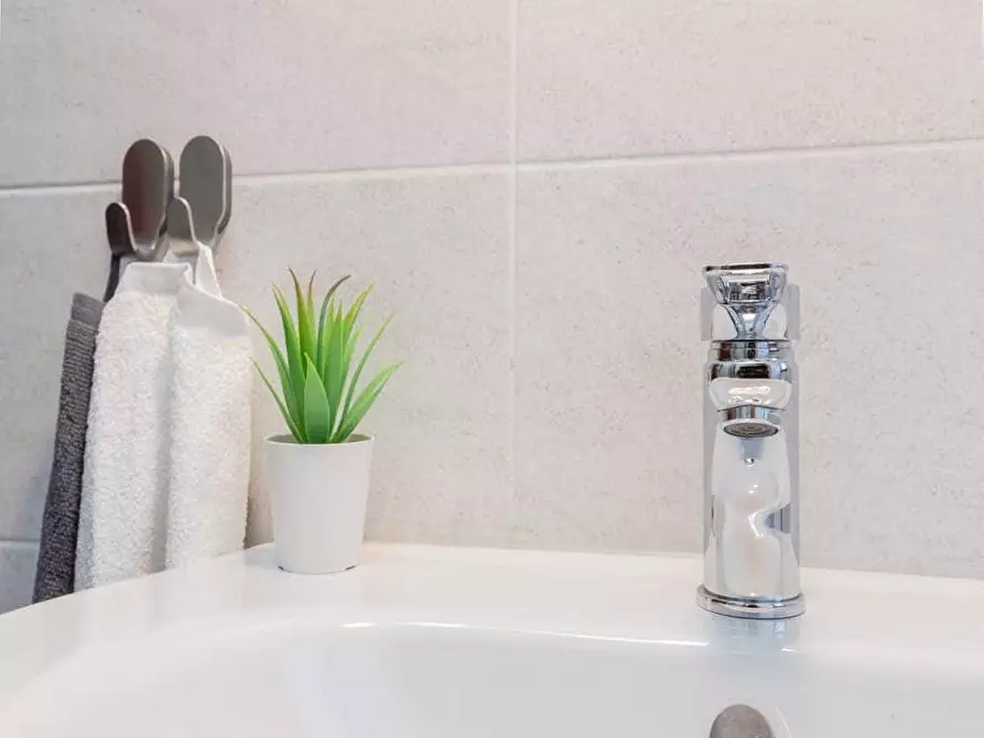 Immagine 16 di Camera in affitto  in Via Del Reno14 a Milano