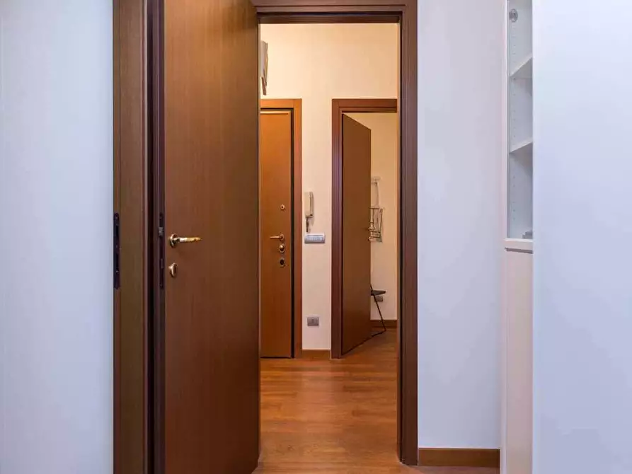 Immagine 27 di Camera in affitto  in Via Polesine33 a Milano