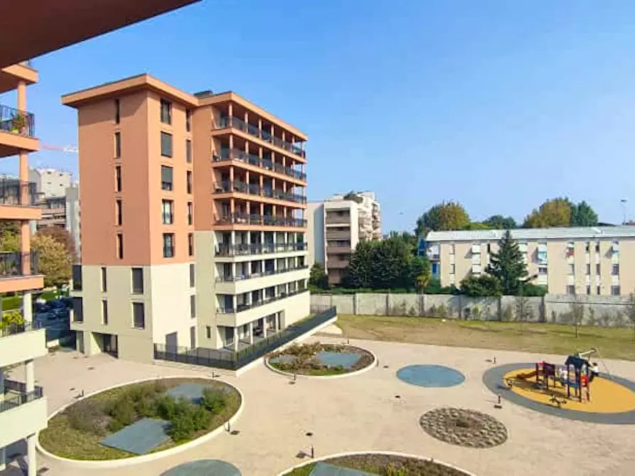 Immagine 21 di Camera in affitto  in Via Cefalonia a Milano