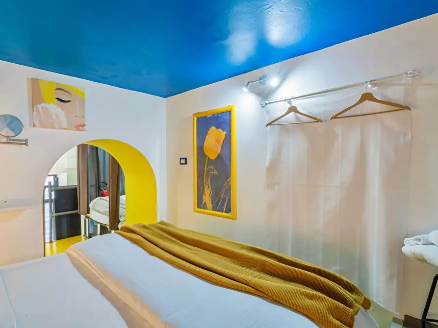 Immagine 28 di Appartamento in affitto  in Via dei Volsci101 a Roma