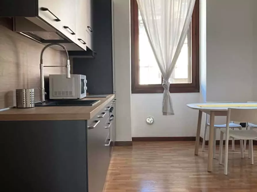 Immagine 13 di Appartamento in affitto  in Via San Giovanni alla Paglia15 a Milano