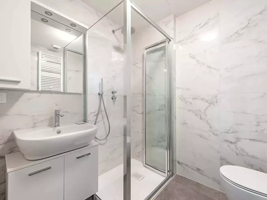 Immagine 22 di Appartamento in affitto  in Via Santa Sofia8 a Milano