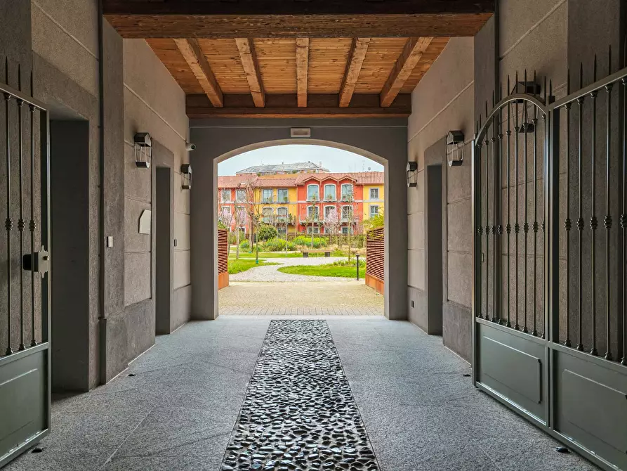 Immagine 49 di Appartamento in affitto  in Via Bonaventura Zumbini a Milano