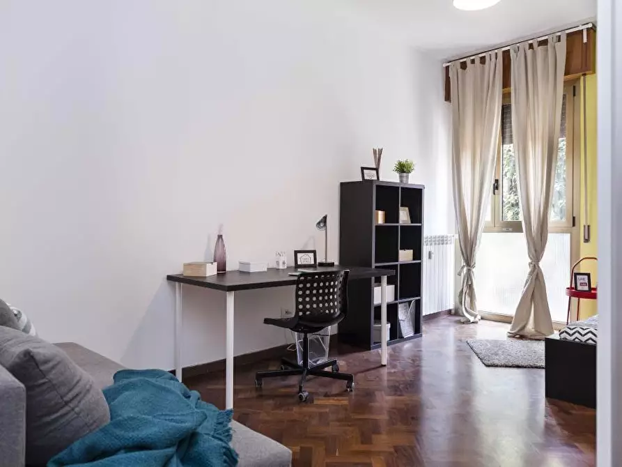 Immagine 3 di Camera in affitto  in Viale Giovanni Vicini20 a Bologna