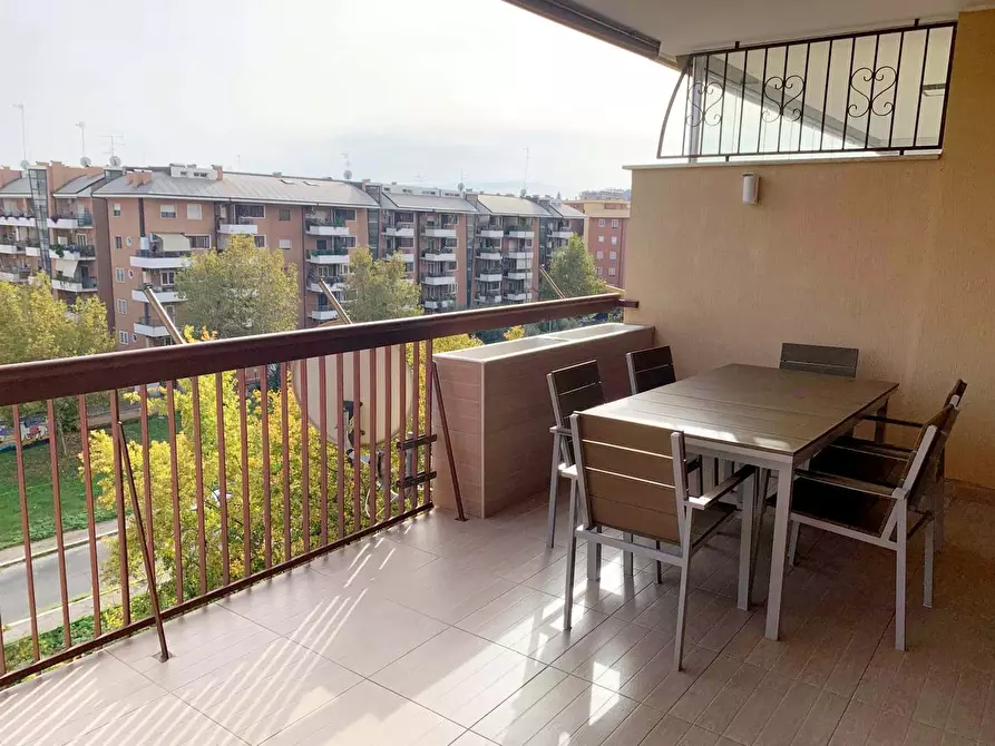 Immagine 30 di Appartamento in affitto  in Viale della Grande Muraglia59 a Roma