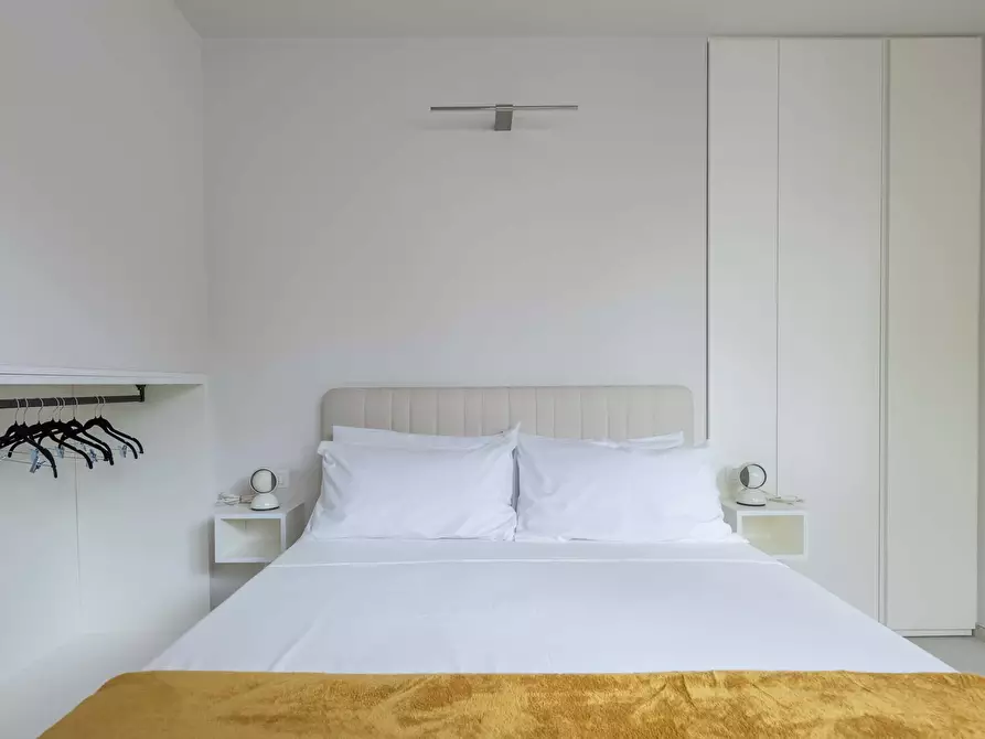 Immagine 28 di Appartamento in affitto  in Via Francesco Melzi d'Eril26 a Milano