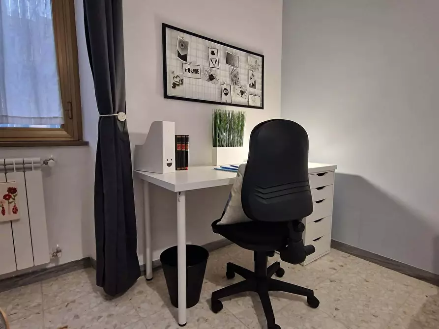 Immagine 2 di Camera in affitto  in Via Cerveteri13 a Roma