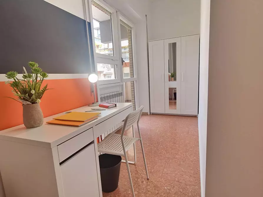 Immagine 2 di Camera in affitto  in Lungotevere di Pietra Papa61 a Roma