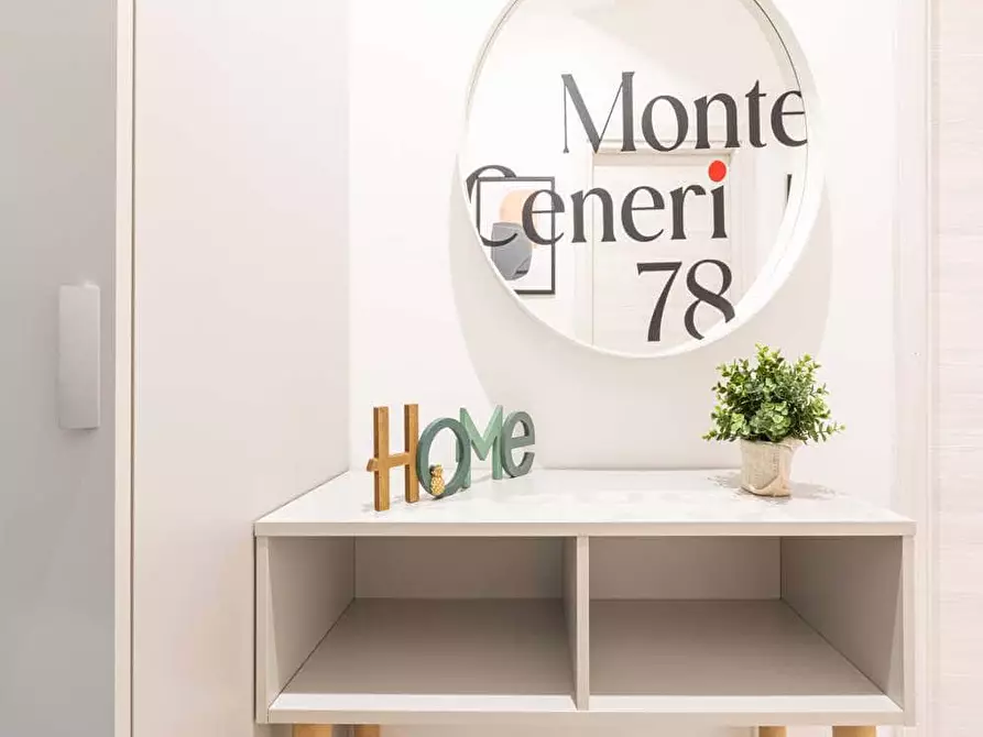 Immagine 16 di Camera in affitto  in Via Monte Ceneri78 a Milano