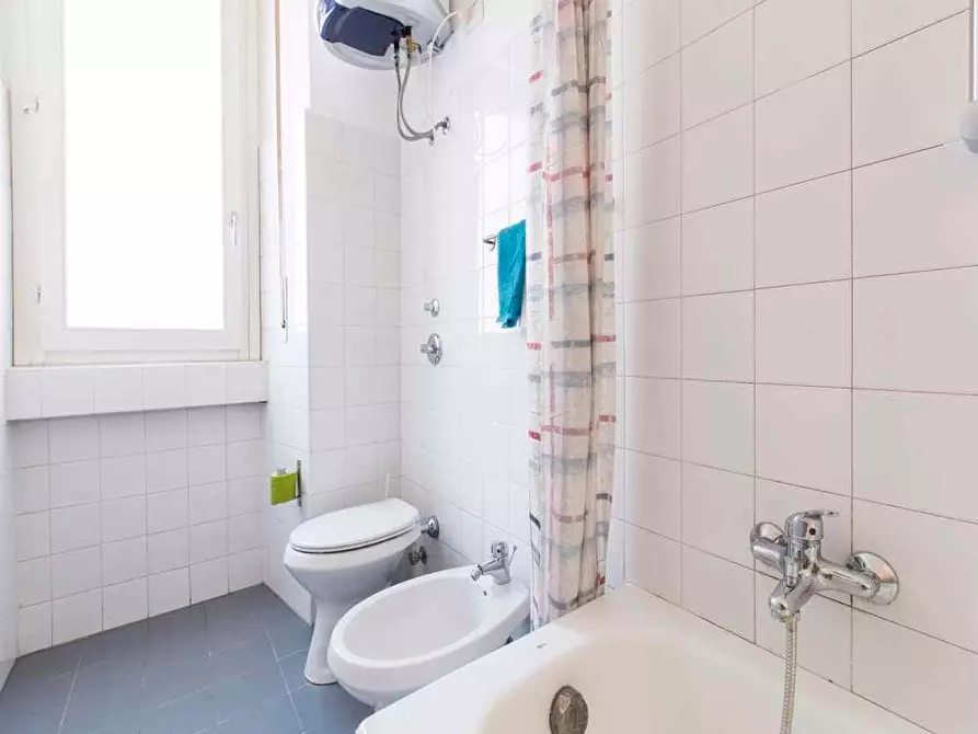 Immagine 34 di Camera in affitto  in Largo Fratelli Cervi1 a Milano