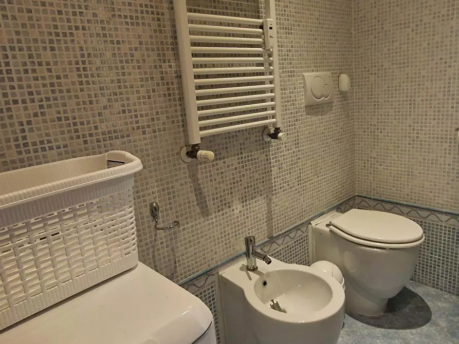 Immagine 21 di Camera in affitto  in Viale Ippocrate146 a Roma