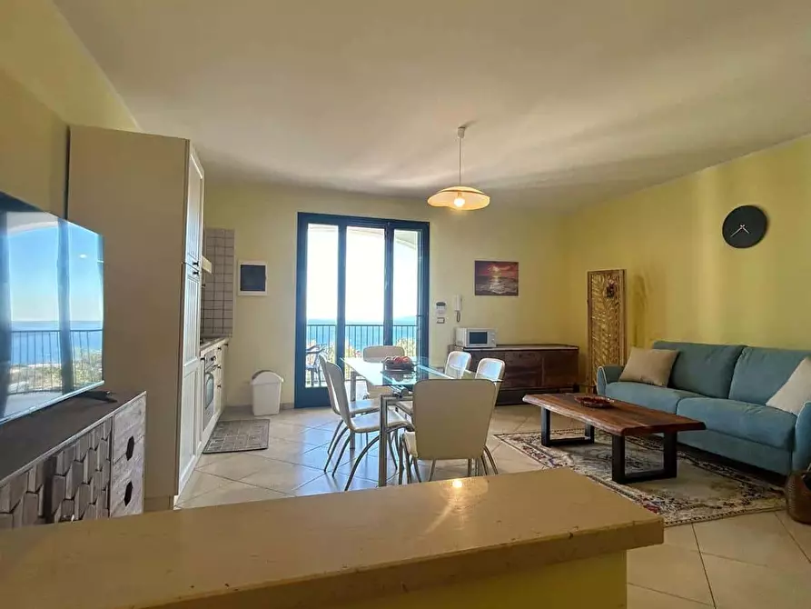 Immagine 1 di Appartamento in affitto  in Via Panoramica4 a Bagnolo Del Salento