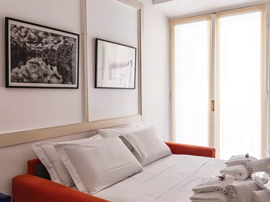 Immagine 45 di Appartamento in affitto  in Via dell'Annunciata7 a Milano