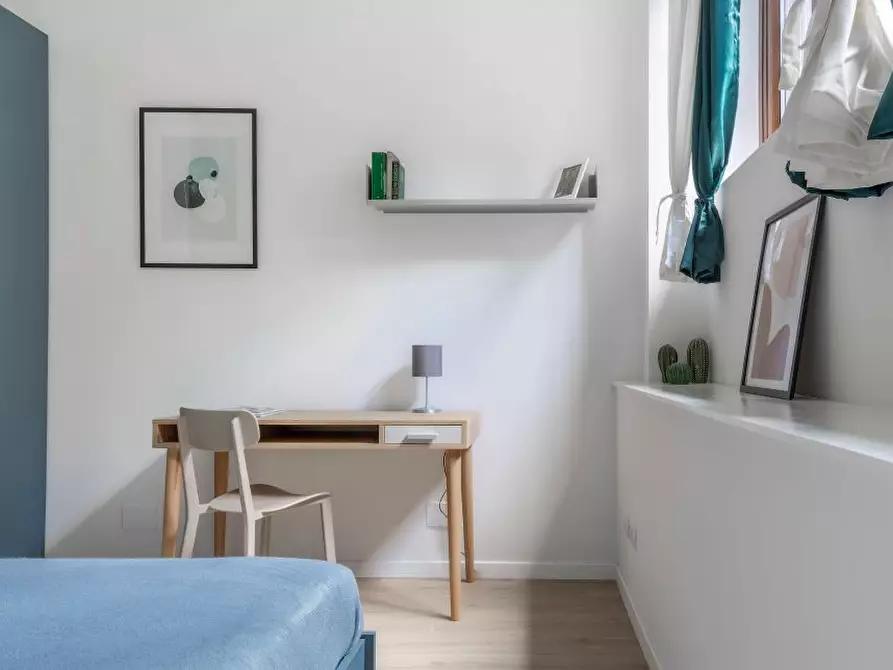 Immagine 2 di Camera in affitto  in Via Maniago2 a Milano