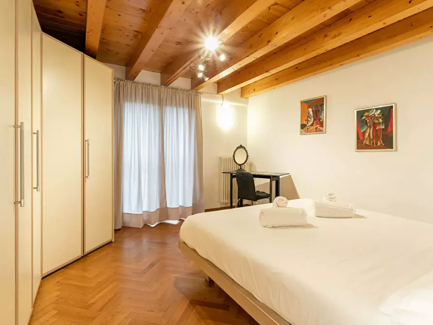 Immagine 16 di Appartamento in affitto  in Viale Lunigiana20 a Milano