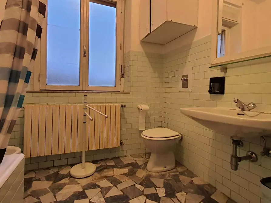 Immagine 11 di Camera in affitto  in Via Castelbarco18 a Trento