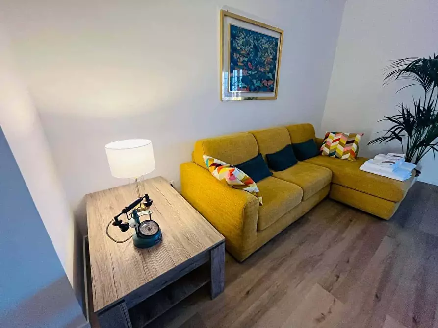 Immagine 30 di Appartamento in affitto  in Via Giuseppe Ravizza42 a Roma