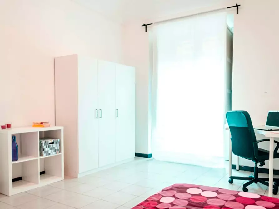 Immagine 5 di Camera in affitto  in Via Alfonso Bonafous2 a Torino